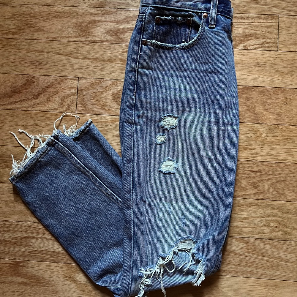 Abercrombie & Fitch Mom Jeans